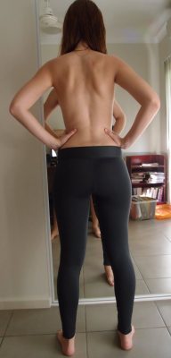 fuck-yoga-pants:  Topless in the mirror