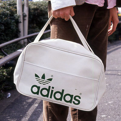 dezaki:90s tokyo street fashion: bags via ACROSS