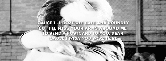 thebadwolf: When I think of you, I don’t feel so aloneI don’t feel so alone