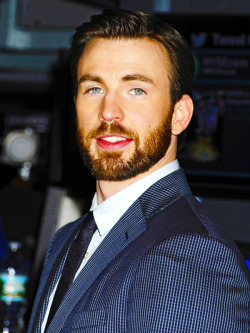 onebuttscratcher:  Appreciating Chris Evans’