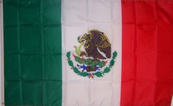 kiawitletl:  Every Mexican’s blog should have nuestra xula bandera! 