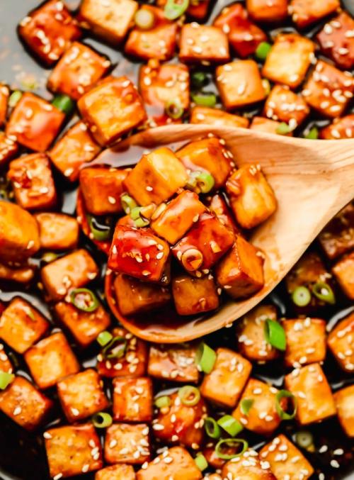 tinykitchenvegan:Teriyaki Tofu