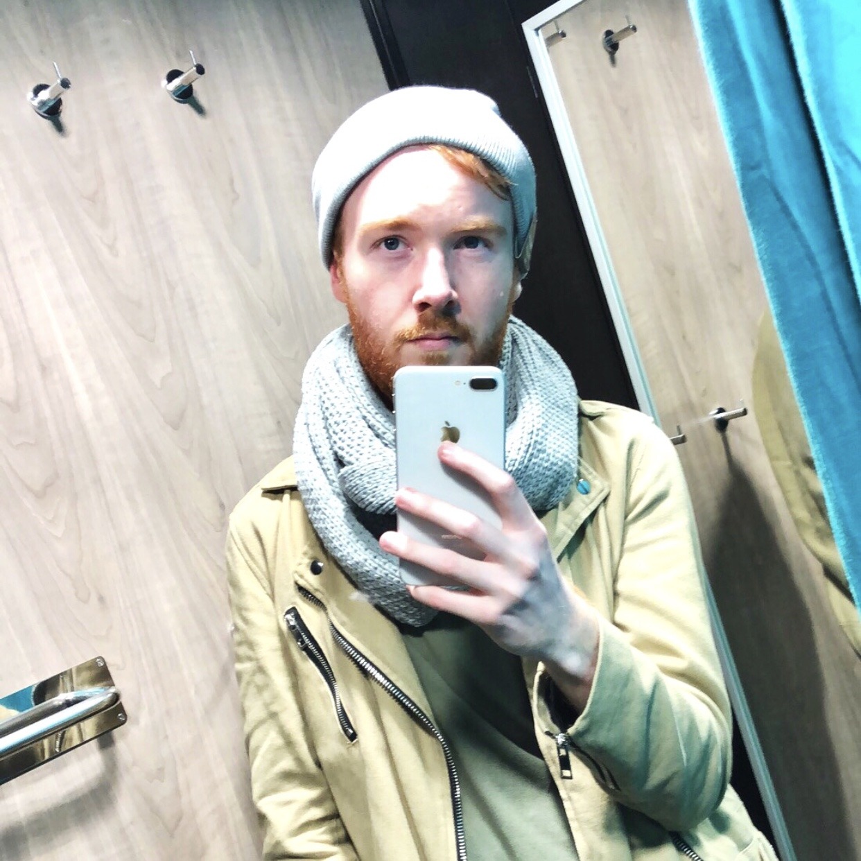 yhrite: I was tagged by @dorkenergy to post seven selfies from 2017 This post accurately
