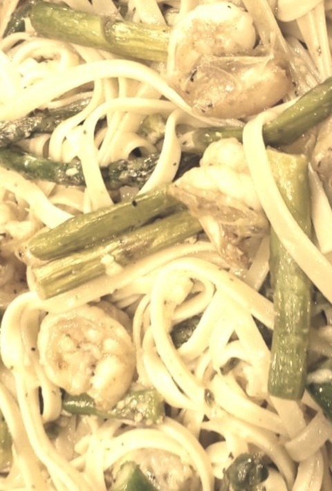 Cuisine - Shrimp And Asparagus Fettuccine