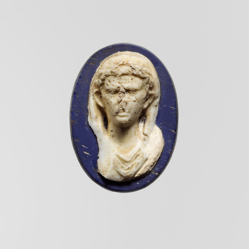 met-greekroman-art: Cameo glass medallion of the emperor Augustus, Greek and Roman ArtMedium: GlassG