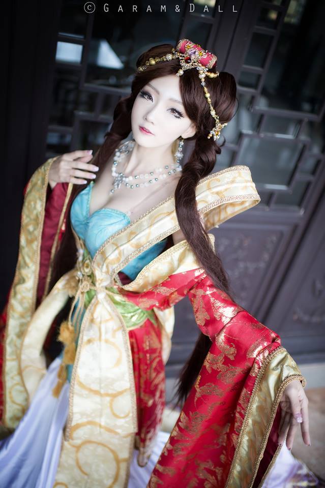 kuudererules:    Aza Miyuko Cosplay as Sona “Guqin ver.” from League of Legends