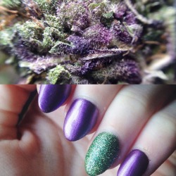 dejanentendu:  Weed inspired nails