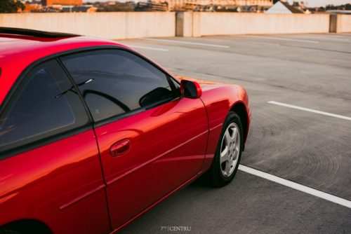 MistressNissan 240SX SE (S14)Finally ante’d up and got a 240SX. 100% Stock with the original o