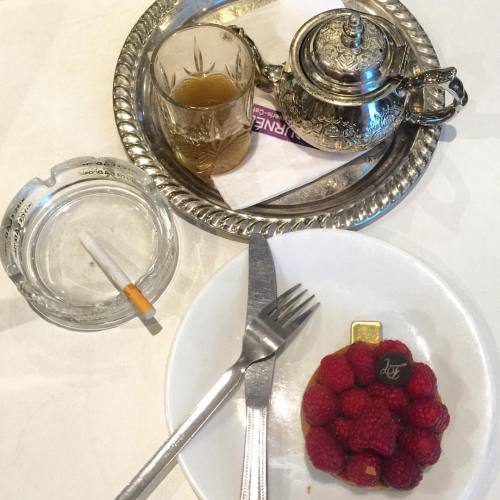 lovethemadness: ?%*~treat yoself~*%؟ (at La Fournée Boulangerie Patisserie Café)