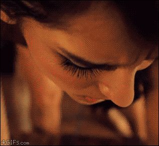 curvynerdywordy:  chaseitwithlime:  You know how I like it baby…  Get it good.