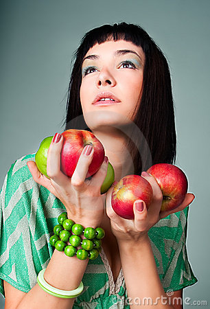 theglitteringthong:  theglitteringthong:  When you finally find the name of the song thats been stuck in your head      Do you little fucks know how long it took me to find this image I had to look up seductive apples my family is questioning my mental