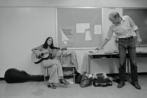 bobdylan-n-jonimitchell:Joan Baez &amp; David Harris back-stage at the Constellation