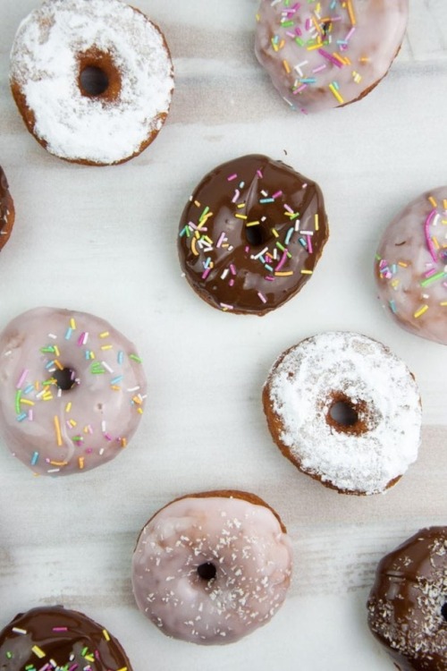 tinykitchenvegan:Vegan Donuts