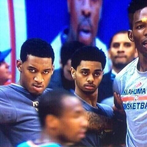 chellzaintshit:  chewedupclick:  When her sundress get caught between her cheeks
