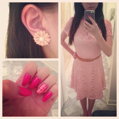 My ootd and nails! Feeling very pink today.