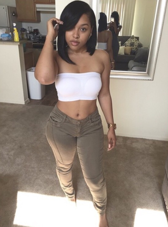 jazziedad:  bombshellssonly:  @darealsache  Beautiful Babe 