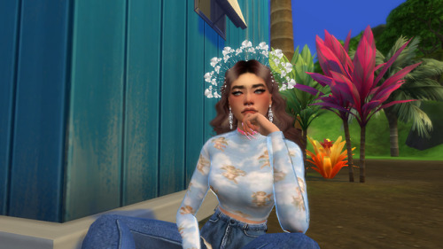 gave a townie a makeover and actually loved her, and her eyebrows.credits to cc creators! i cant rem