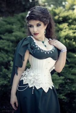 steampunk-girl:  Steampunk Girl http://steampunk-girl.tumblr.com/