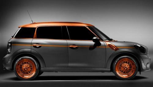 spicyrunnergirl:  antidramaqueen:  Steampunk Mini Cooper Countryman By Carlex Designs   I. Must. Own. This. MINI!!!!