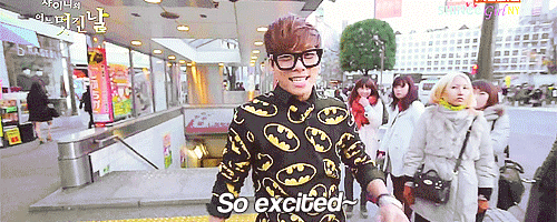 junho-blog:  yes, that’s why people are crossing the street, jonghyun 7_7;;; 