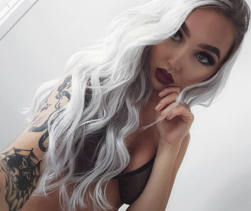 tattoogirls66: love this tattooed beautys - tattoogirls66.tumblr.com here only adultFREE pics