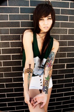 inked-pierced-beautiful:  Inked. Pierced. Beautiful. 