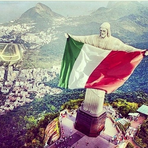 Forza Italia&hellip; #italia#brasile#best#2014#instabest#instaphoto#instafootball#forzaitalia#fo