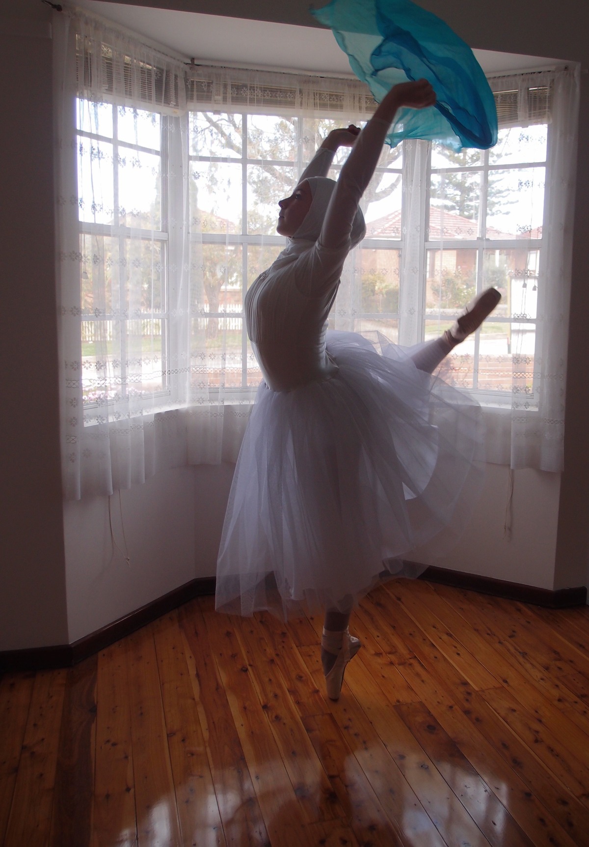 mashable:  14-year-old Muslim girl dreams to be the first hijabi ballet dancer A