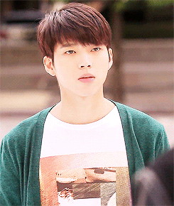죄; hiatus
