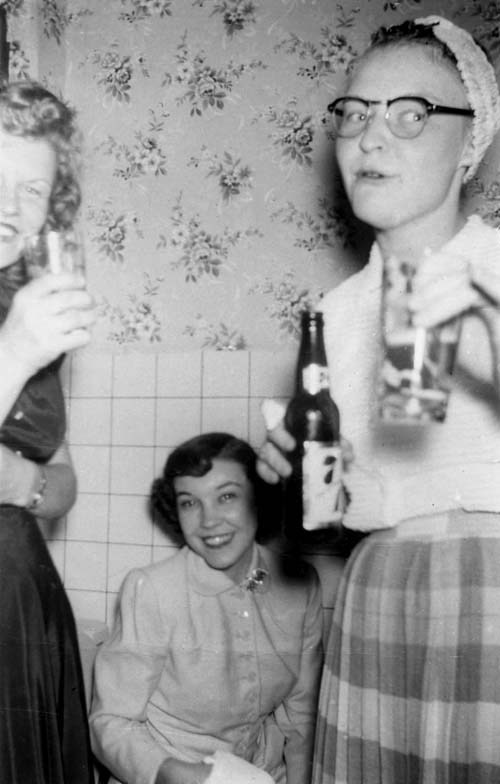 memories65:  When the parents are away the kids will play…1950s 