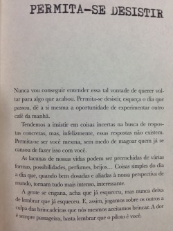 Quem acha que é santa engana,quieta na rua e fogo na cama😈