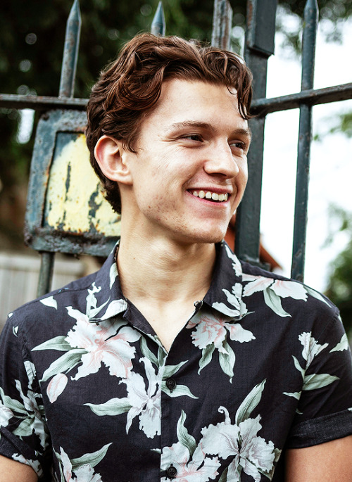 Sex mancandykings:  Tom Holland by J Dunn pictures