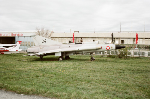 saab 35 draken, 2016 ©Lukas White Gansterer