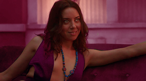 tvseriessource:Aubrey Plaza as Lenny Busker in Legion (2017-2019)