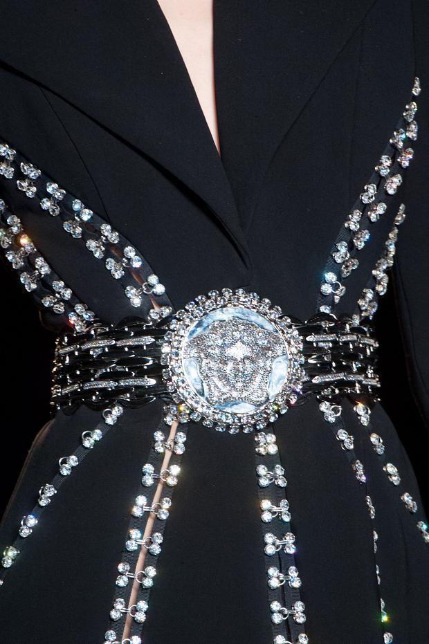 yasmina2203:  Atelier Versace Haute Couture FW 2013 - Details