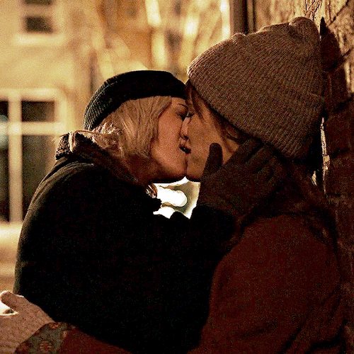 rainbowkarolina:  ABBY & HARPER in HAPPIEST SEASON