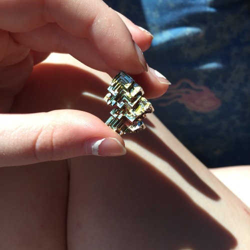 coldcomet:  beautiful bit of bismuth i bought ☆彡