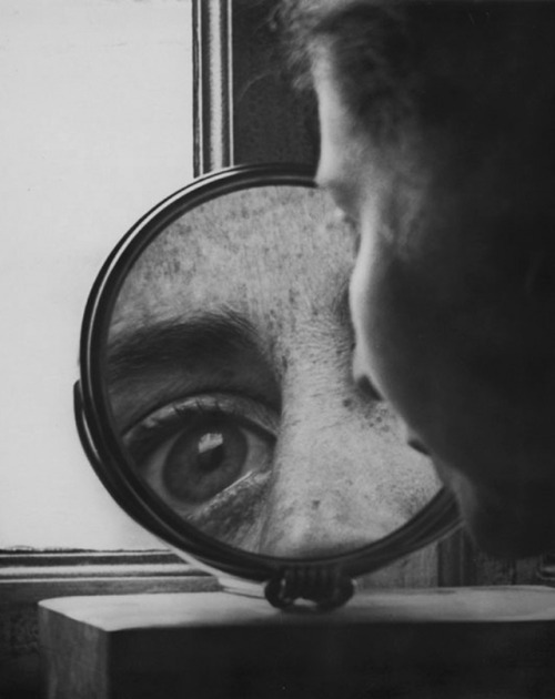 pentauroi:Raoul Hausmann