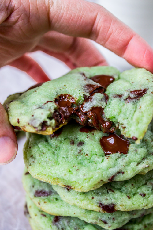 yumi-food:Mint Chocolate Chip Cookies