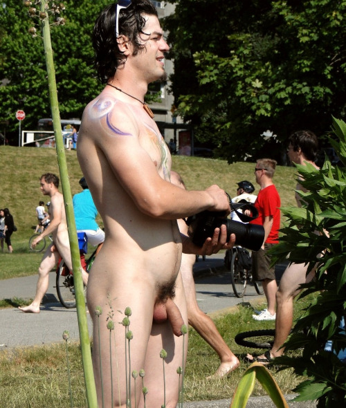 Major Dad&rsquo;s Public Nudity 0656 jocksbearsandgeeks: jocksbearsandgeeks World Naked Bike Rid