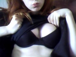 hornyredheadx:  just showing you how fat i am