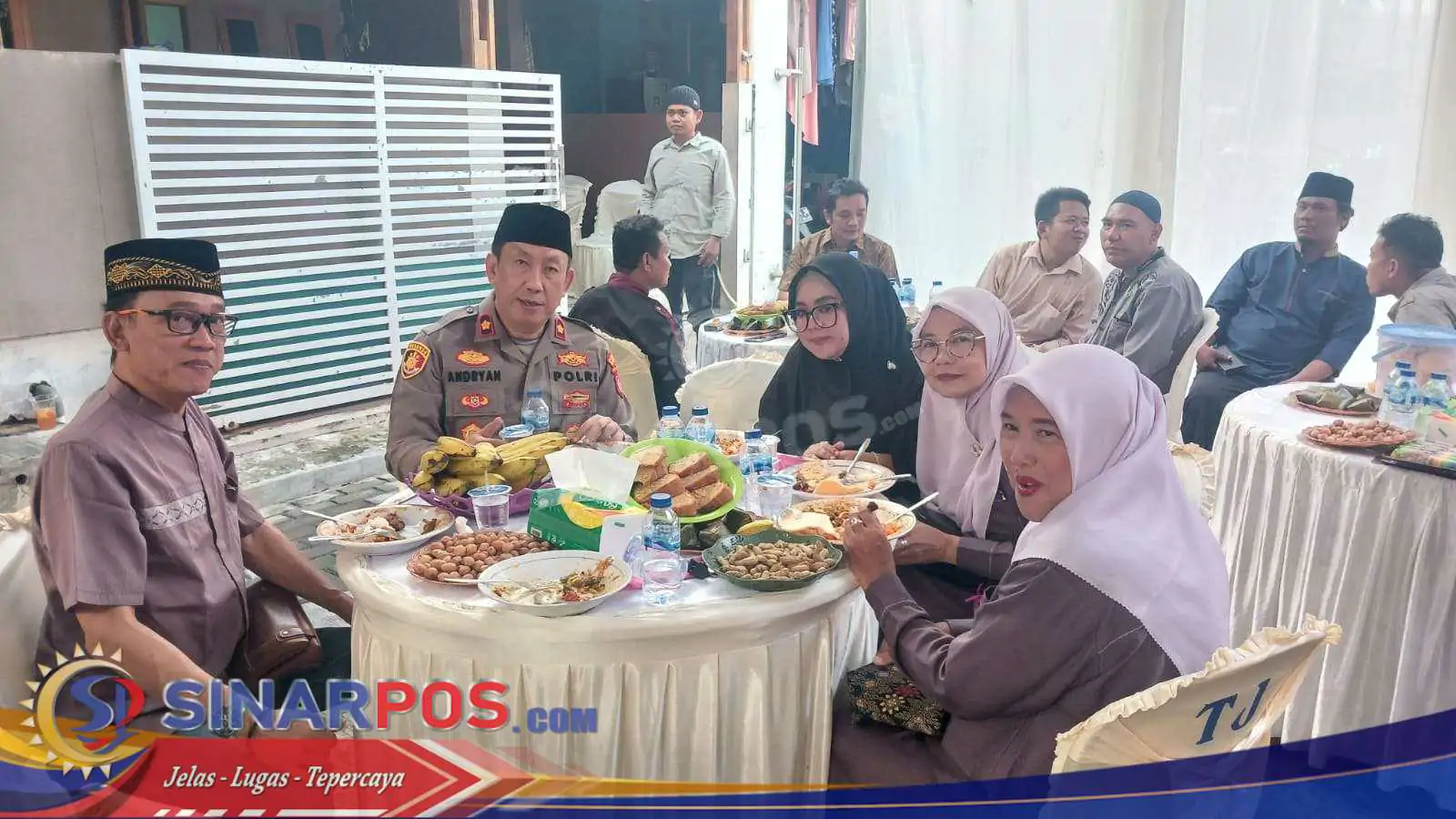 Kapolsek Klari Hadiri Walimatul Haji Personel Polsek Klari, Doakan Keberkahan Ibadah Haji