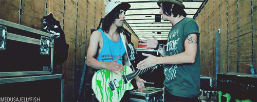 letyourheartfly:  We ♥ Kellin Quinn | via Tumblr auf We Heart It. http://weheartit.com/entry/67756839/via/andthesnakesstarttosing