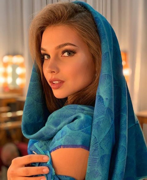 russian–beauty:Russian queen