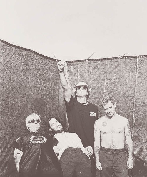 Porn photo livingthereinaflower:   red hot chili peppers