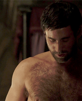 Hill House Oliver Jackson Cohen Gif - Https Encrypted Tbn0 Gstatic Com Images Q Tbn 3aand9gct66bigk6nazirdil7zxdopb6ecowm9lfqlcg Usqp Cau