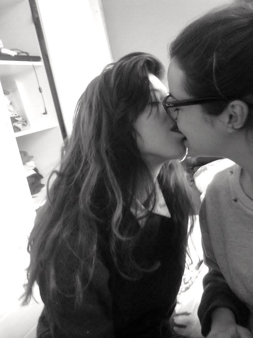 snobeautifulagony:                                                          ♡♀♡