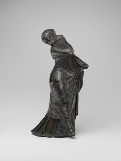 historyarchaeologyartefacts:Bronze statuette