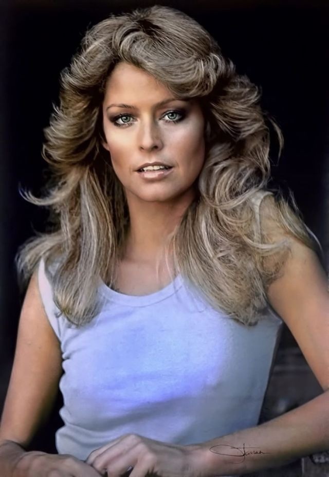 Please reblog and follow The Hottest Hollywood Celebs
Farrah Fawcett