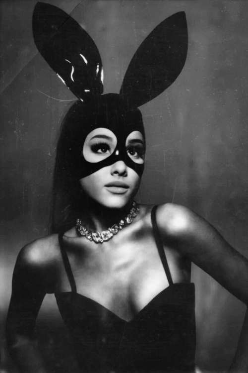 maybebemybaby: Dangerous Woman